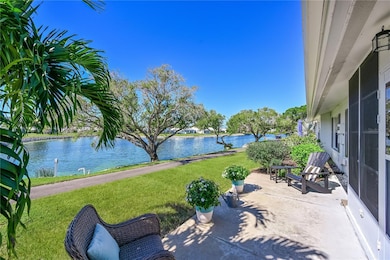 9426 Andover Cir, Bradenton, FL 34210 - photo 3