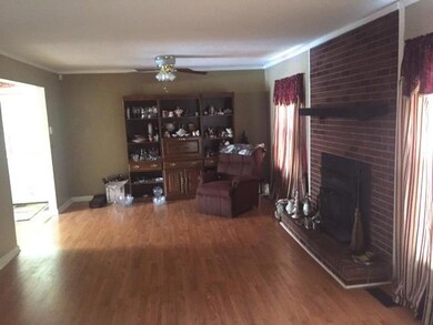 901 Cowan Ave, Shelbyville, TN 37160 - photo 7