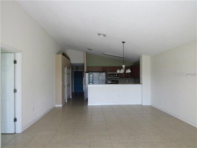 12379 NE 48th Loop, Oxford, FL 34484 - photo 4