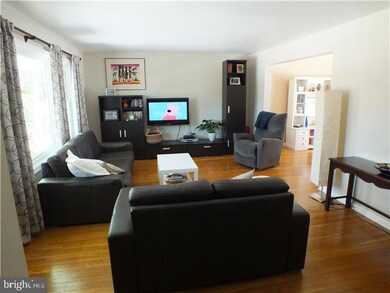 8806 Curtis Terrace, Glenside, PA 19038 - photo 6