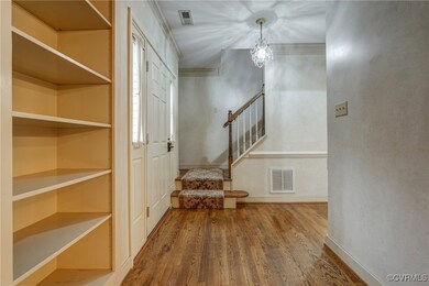 FOYER