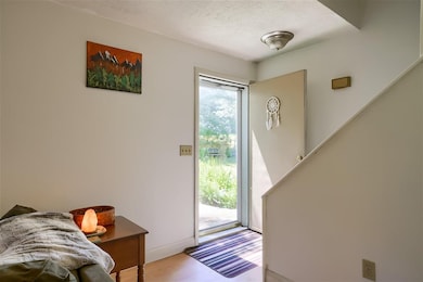 1.5 Overlook Dr unit R, Derry, NH 03038 - photo 3