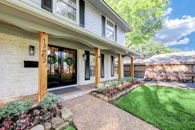 13602 Kingsride Ln, Houston, TX 77079 - photo 3