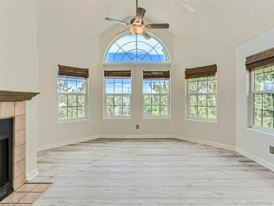 Vaulted ceiling and gorgeous mountain view
