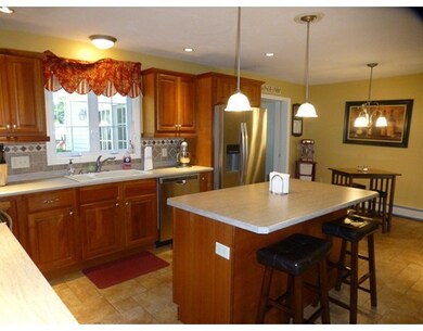 5 Northgate Cir, Worcester, MA 01606 - photo 6