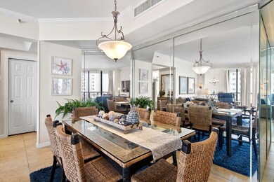 DiningTable_1
