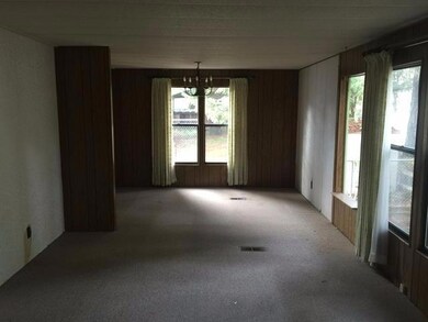 242 Honeybee Ln, Cave Junction, OR 97523 - photo 5