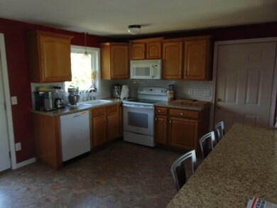 64 Fletcher Rd, Fairfax, VT 05454 - photo 5