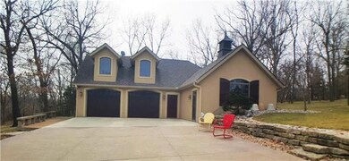 Carriage house. See the supplements for all the up