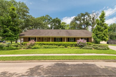 6202 Wynnwood Ln, Houston, TX 77008 - photo 2