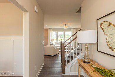 001 Large foyer with dining_study area