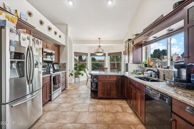 2572 N Tamarisk St, Chandler, AZ 85224 - photo 7