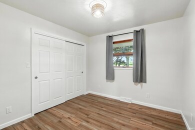 422 U S 6, Albion, IN 46701 - photo 2