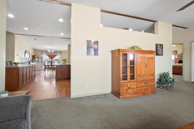 5543 Holiday Ave, Rosamond, CA 93560 - photo 5