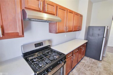 302 N Ninth St unit 3, Allentown, PA 18102 - photo 4