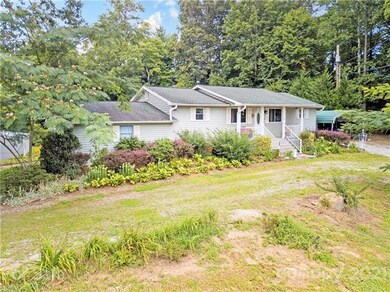 279 Jackson Loop Rd, Flat Rock, NC 28731 - photo 4