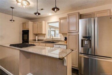 23 Coronet Ln, Hendersonville, NC 28792 - photo 7