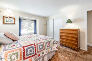 010_4689porteravenue-18_791