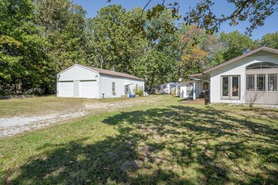 6-web-or-mls-161 Cedar Rd-5