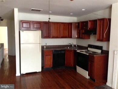 2314 Reed St, Philadelphia, PA 19146 - photo 3