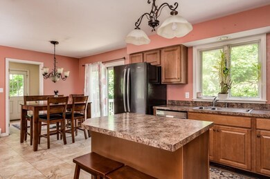 392 Piscassic Rd, Newfields, NH 03856 - photo 5