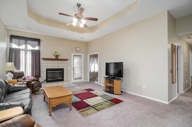 4500 N 16th St-5