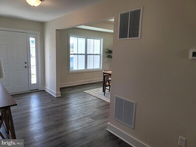 621 Adelaide Cir, Harpers Ferry, WV 25425 - photo 7