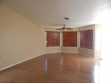 3709 Buckingham St, Farmington, NM 87402 - photo 2