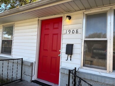 1908 W 47th Place, Tulsa, OK 74107 - photo 3