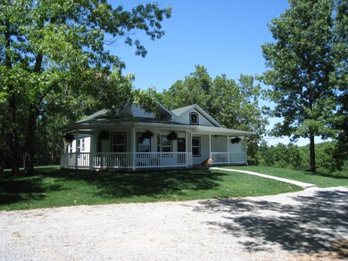 19098 State Highway C, Cassville, MO 65625 - photo 2