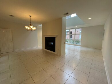 11844 Taylorcrest Rd unit 3, Houston, TX 77024 - photo 4