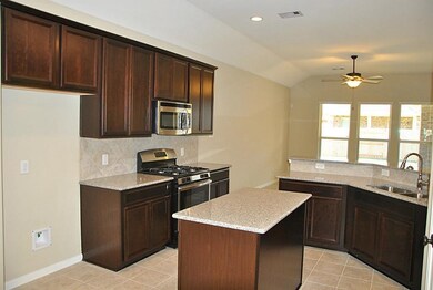 4207 Churchill Place Ct, Fulshear, TX 77441 - photo 2