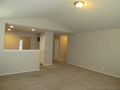 2613 N 21st St, Broken Arrow, OK 74012 - photo 4