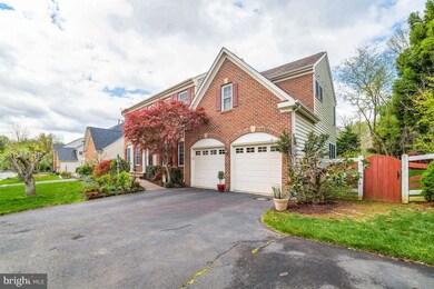 2944 Edgelea Rd, Vienna, VA 22181 - photo 3