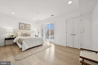 1610 11th St NW unit 3-B, Washington, DC 20001 - photo 6