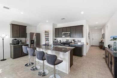 1046 Appaloosa Ln, Rosharon, TX 77583 - photo 6