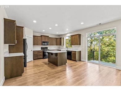 2540 Fieldcress Rd, Eugene, OR 97403 - photo 3