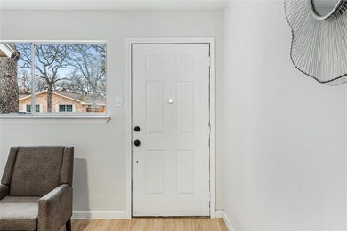 44 Coffee Tavern Rd, Bedford, TX 76022 - photo 4