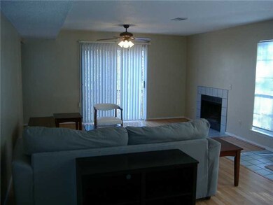 3213 A & B Cardinal Creek Cir, Bentonville, AR 72712 - photo 4