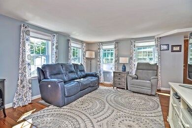 41 Main St, Upton, MA 01568 - photo 4