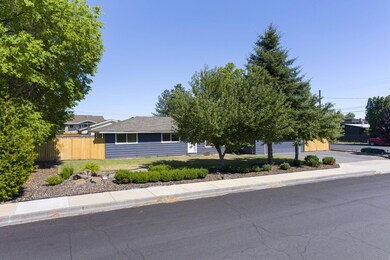 31-web-or-mls--1650 SW 16th St, Redmond-