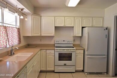 Comstock Kitchen 2