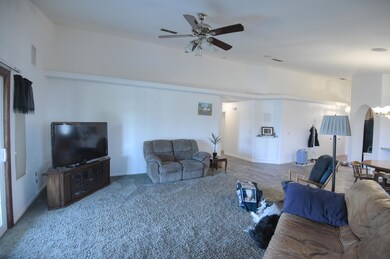 9657 Katrick Way, Redding, CA 96003 - photo 6