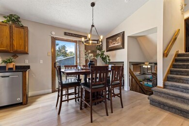 3024 Deerpath Ct, Des Moines, IA 50320 - photo 7