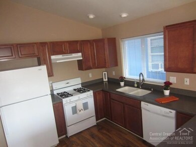 448 NE Alpenview Ln, Bend, OR 97701 - photo 6