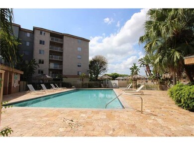 Kendall Lakes Towers unit 511, Miami, FL 33193 - photo 6