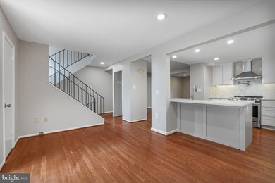 11022 Saffold Way, Reston, VA 20190 - photo 2