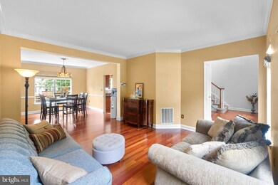 12927 Mccubbin Ln, Germantown, MD 20874 - photo 5