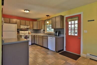 20 Patricia Rd, Westminster, MA 01473 - photo 6