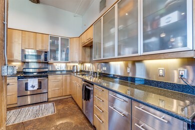 2220 S Harwood St unit 106, Dallas, TX 75215 - photo 6